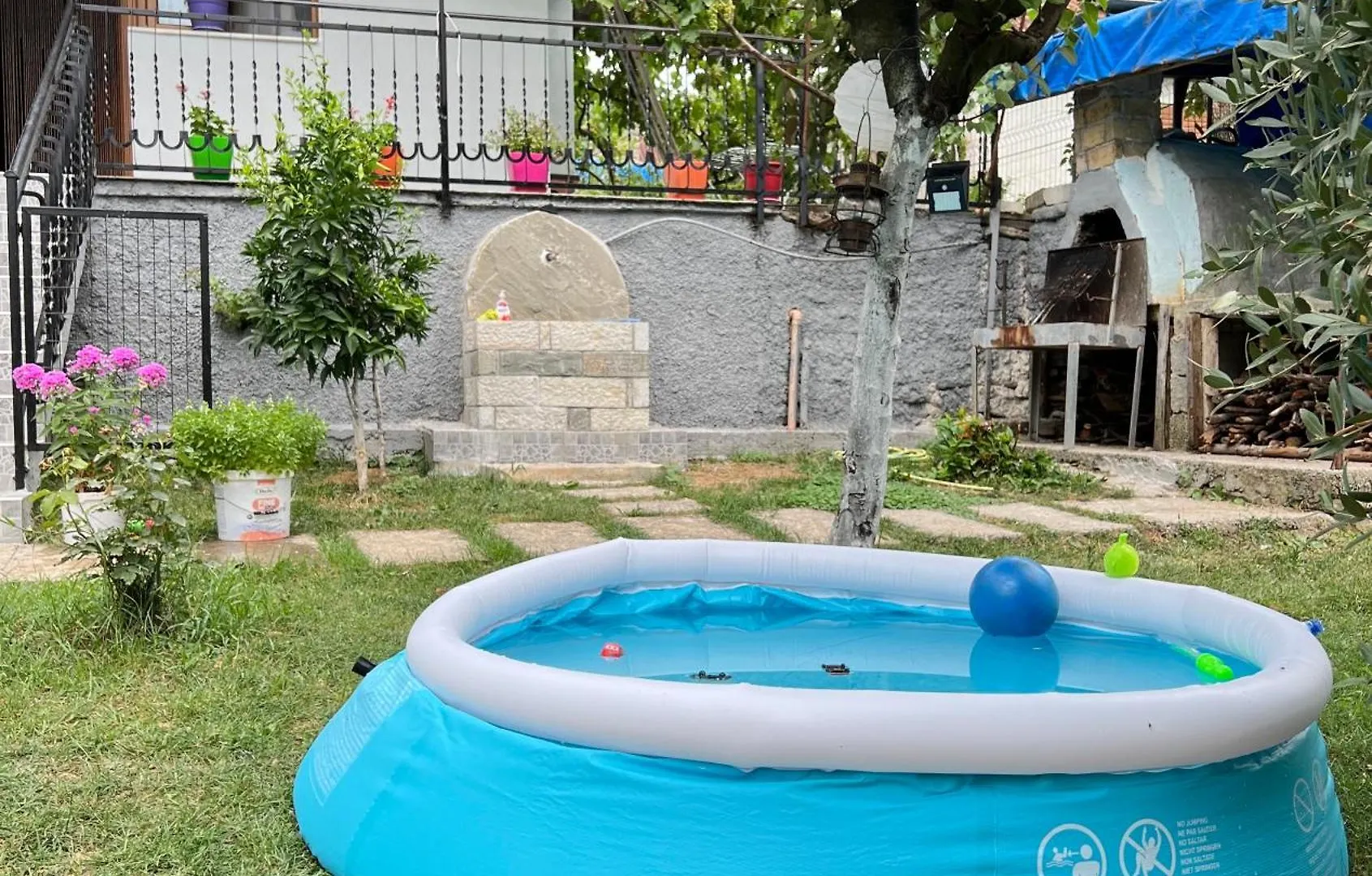 Village Home Permet